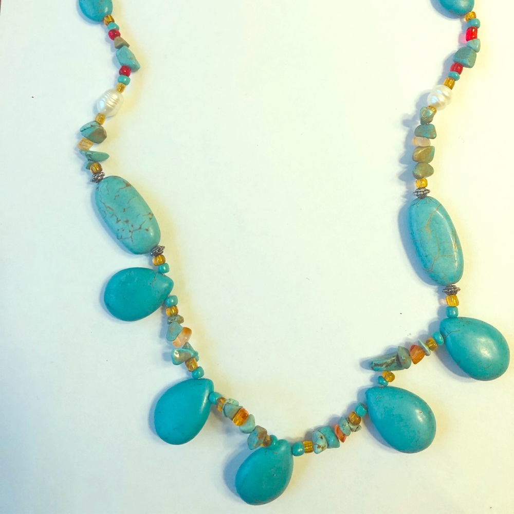 Turquoise and Beads Necklace